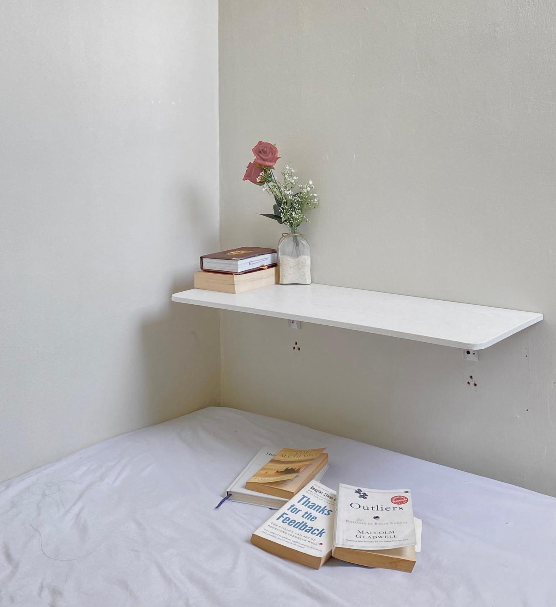 Kos Awany Coliving Ostello Giacarta Esterno foto